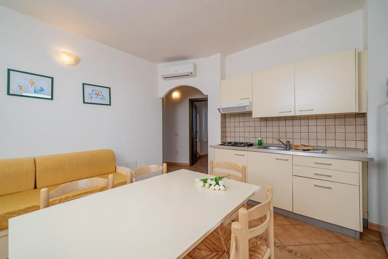 Aparthotel Residenza Le Farfalle Tergu