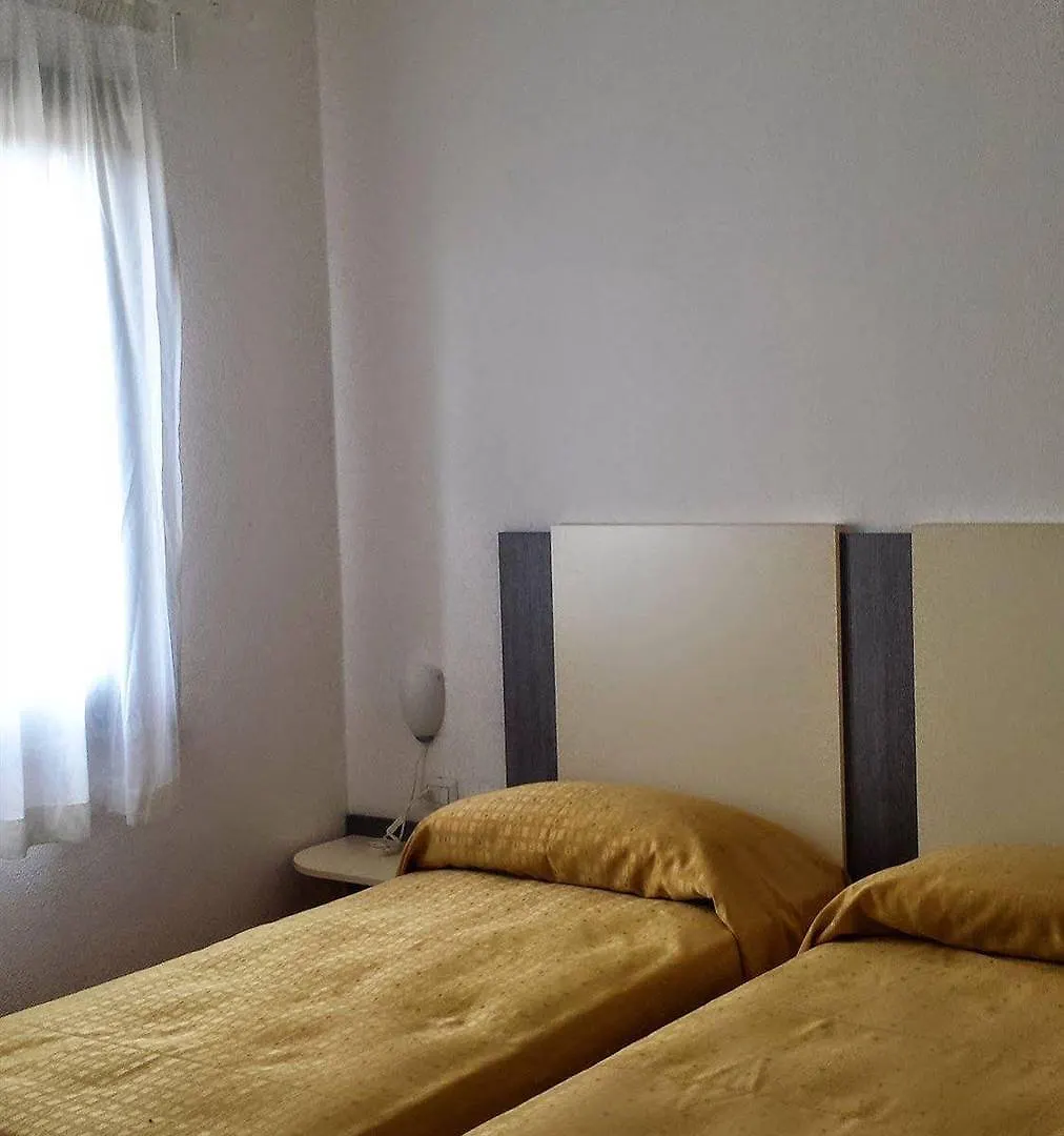 Residenza Le Farfalle Tergu 3*,